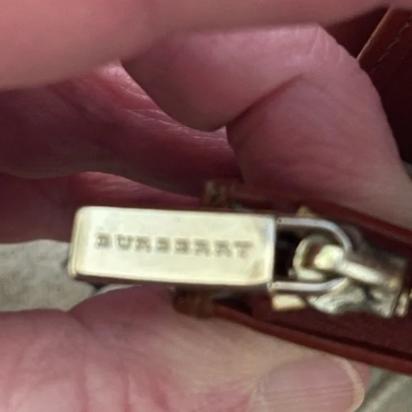 Burberry Tan and Brown Checkered Wallet - Picture 10 of 13